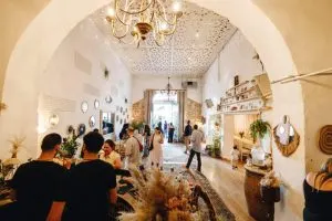 חתונה בשרביה, אולם לחתונות קטנות ביפו – תמונה 138