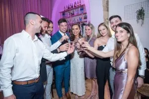 חתונה בשרביה, אולם לחתונות קטנות ביפו – תמונה 179